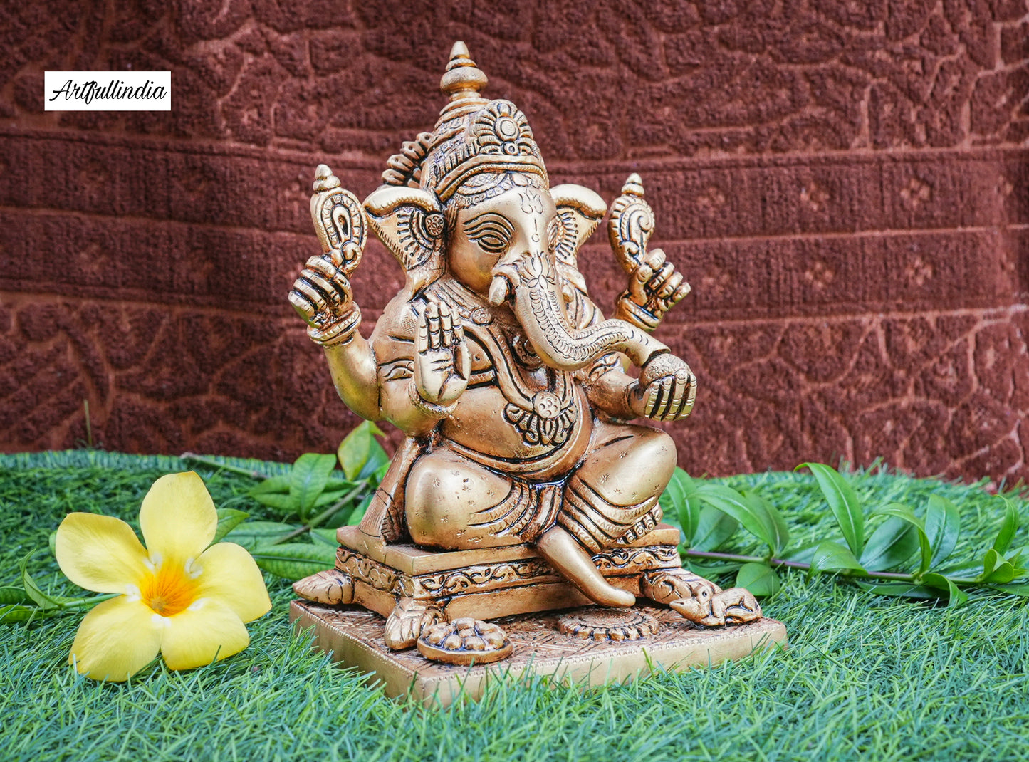 Handcrafted Brass Lord Ganesha Idol – Symbol of Wisdom and Prosperity for Home and Office Décor
