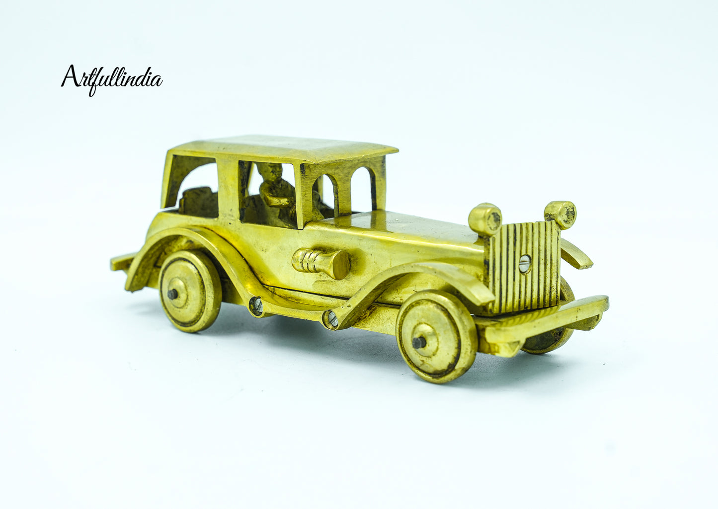 Handcrafted Brass Vintage Car Model - Antique Collectible Showpiece for Home Décor